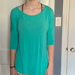 American Eagle jegging shirt